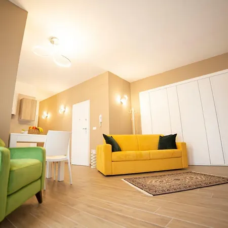 Chez Moi *